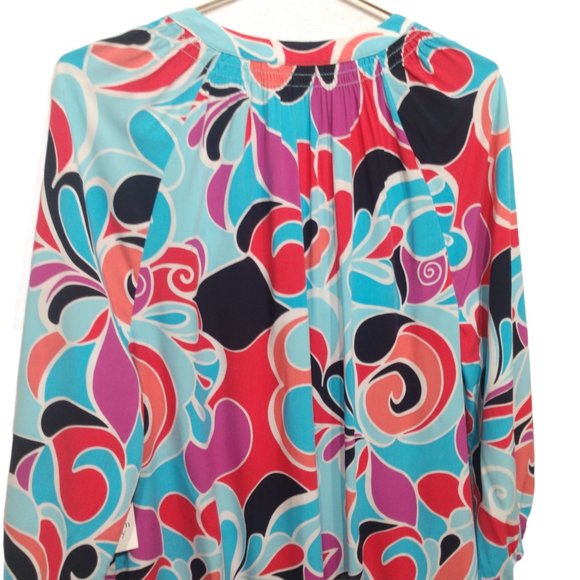 Crown & Ivy Swirl Print Peasant Top Plus Size 1X - Picture 11 of 15